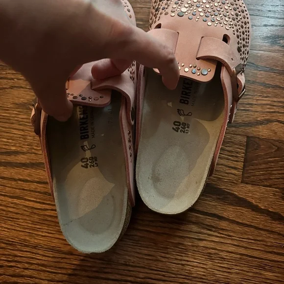 Birkenstock Pink Mules with Metallic Accents - Picture 6 of 7
